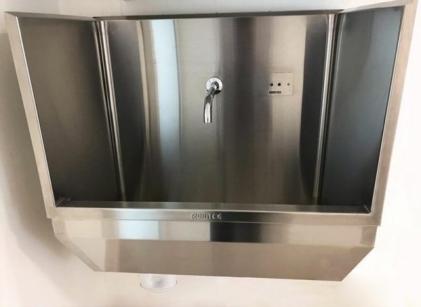 Wall Mounted Sensor Tap with 165mm Spout - Image 3